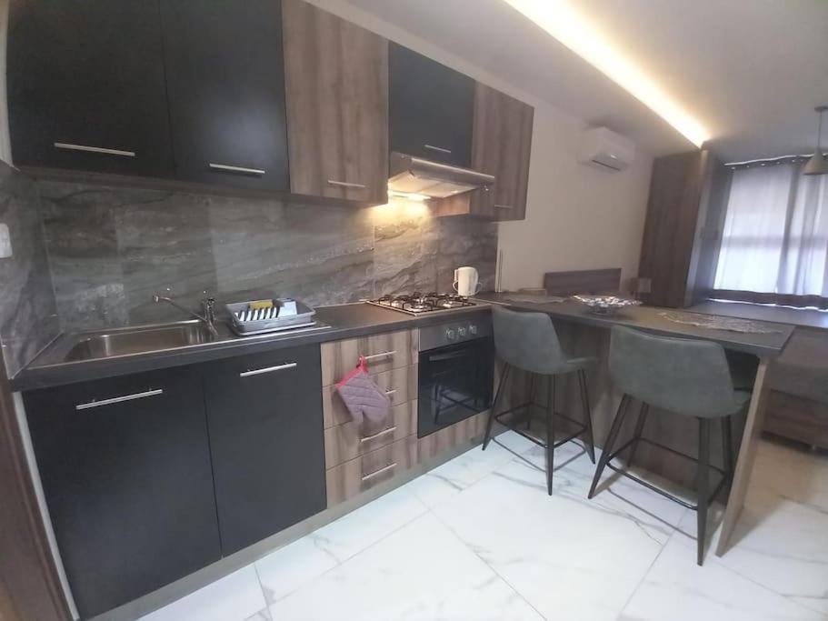 Brand New 1 Bedroom Studio Flat Gudja 外观 照片