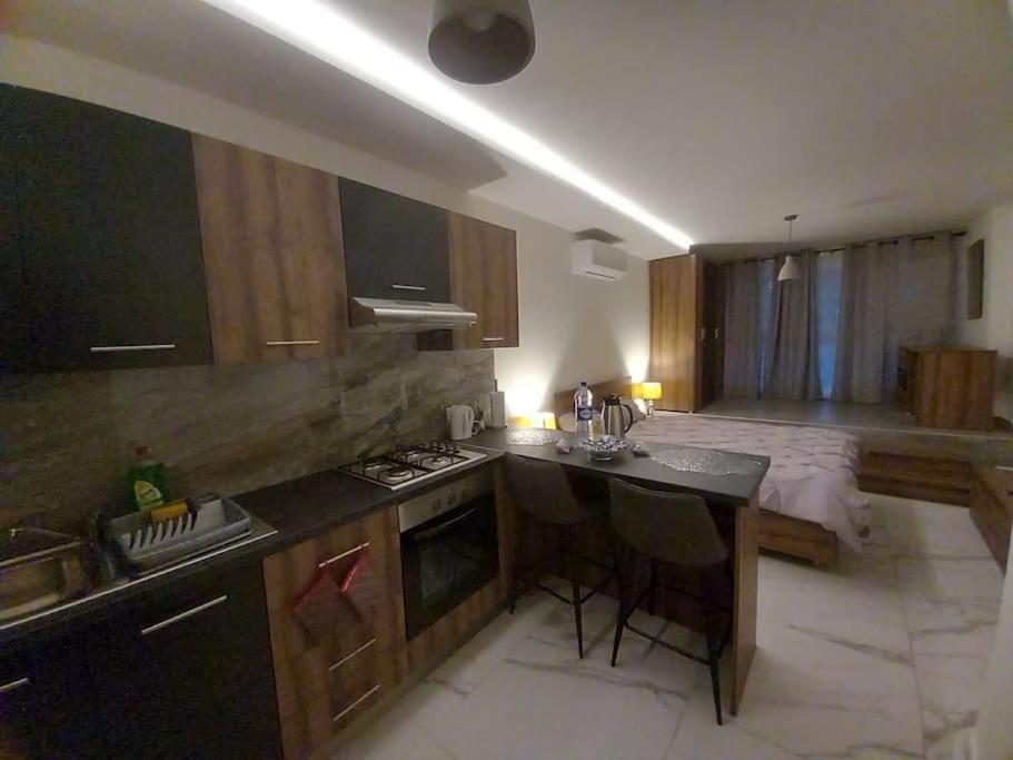 Brand New 1 Bedroom Studio Flat Gudja 外观 照片